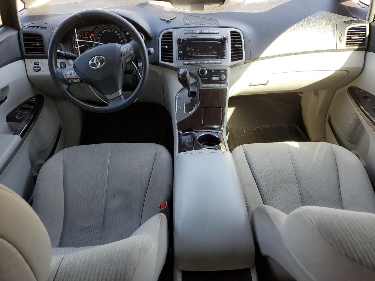 2011 Toyota Venza - Image 8