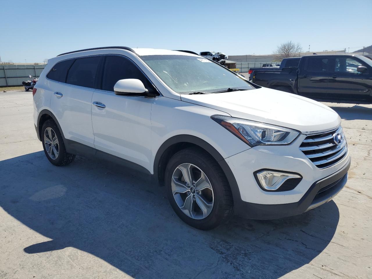 2015 Hyundai Santa Fe - Image 4