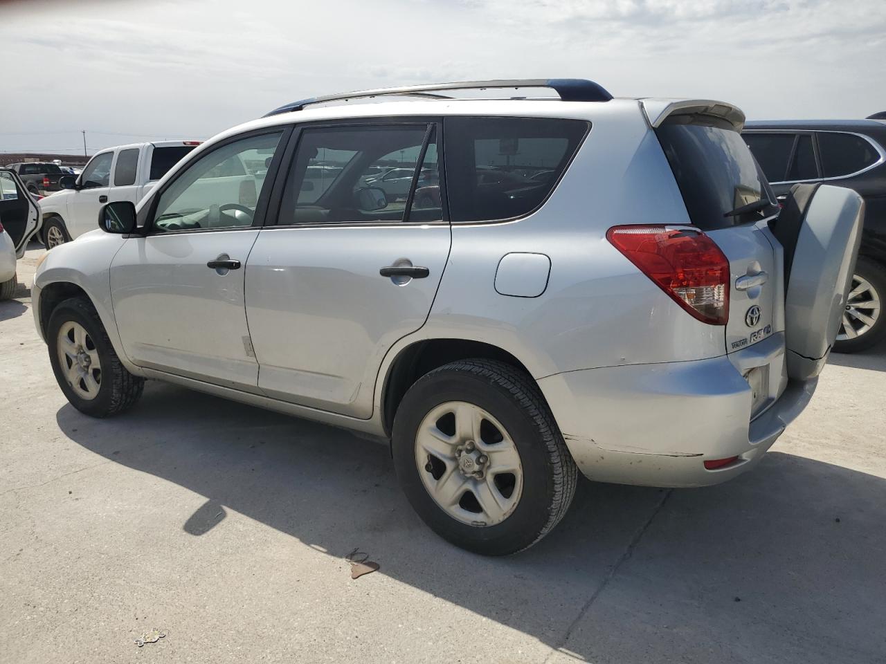 2008 Toyota RAV 4 - Image 2