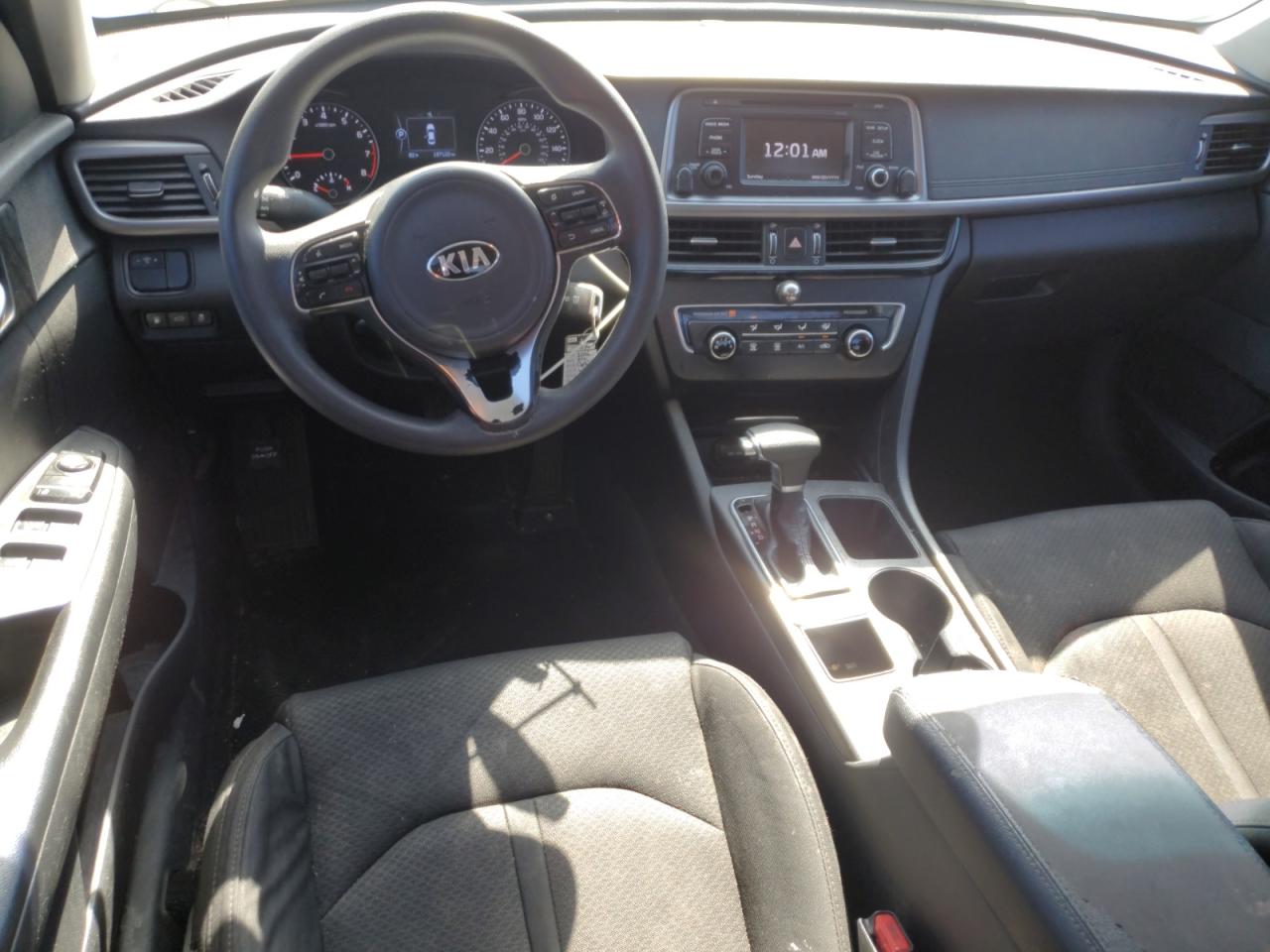 2016 Kia Optima - Image 8