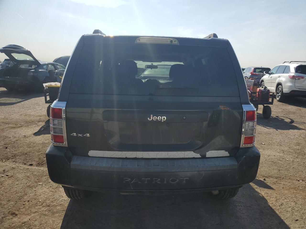 2010 Jeep Liberty (Patriot) - Image 6