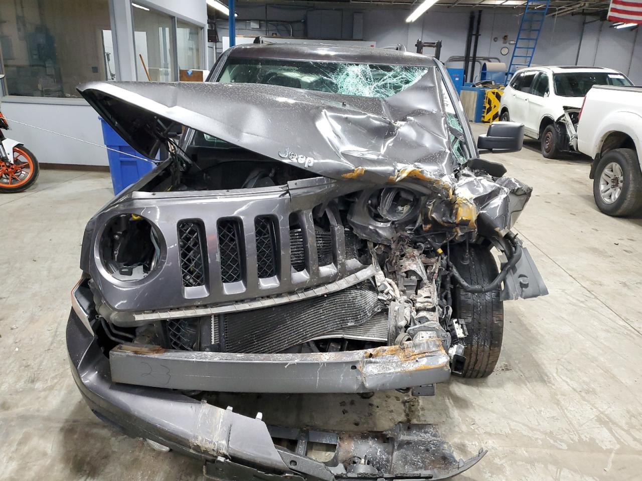 2016 Jeep Liberty (Patriot) - Image 5