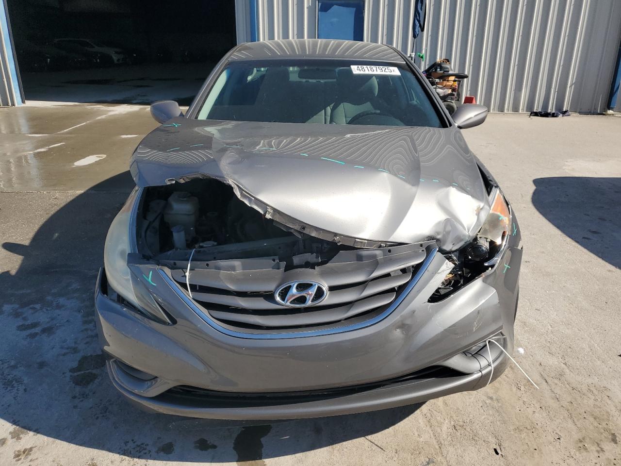 2011 Hyundai Sonata - Image 5