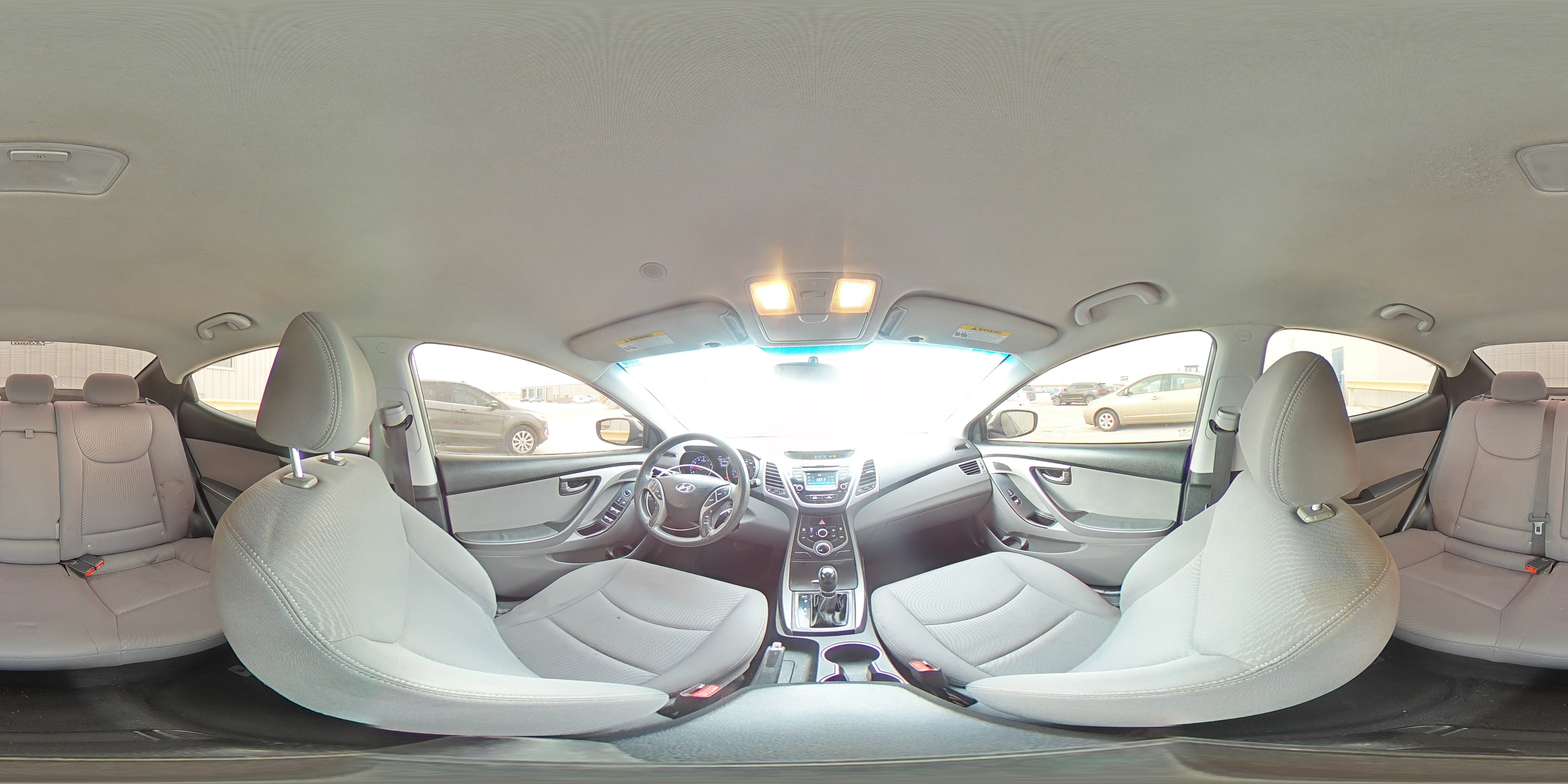 2015 Hyundai Elantra - Image 12
