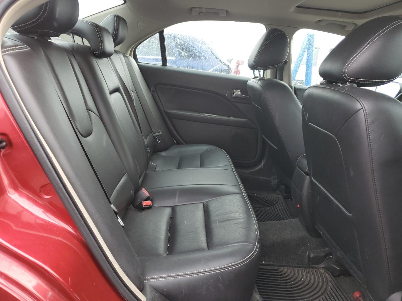 2012 Ford Fusion - Image 10