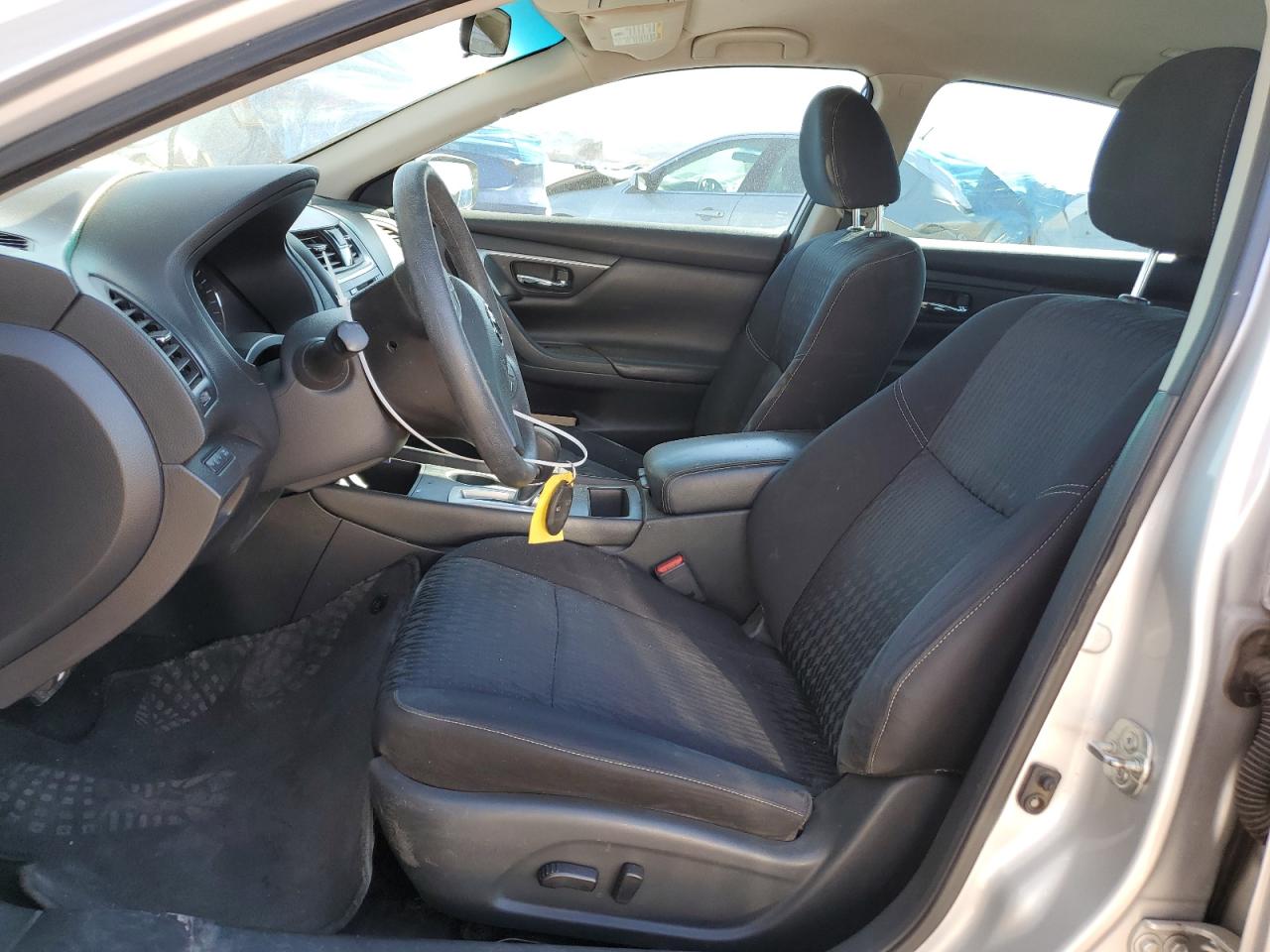 2018 Nissan Altima - Image 7