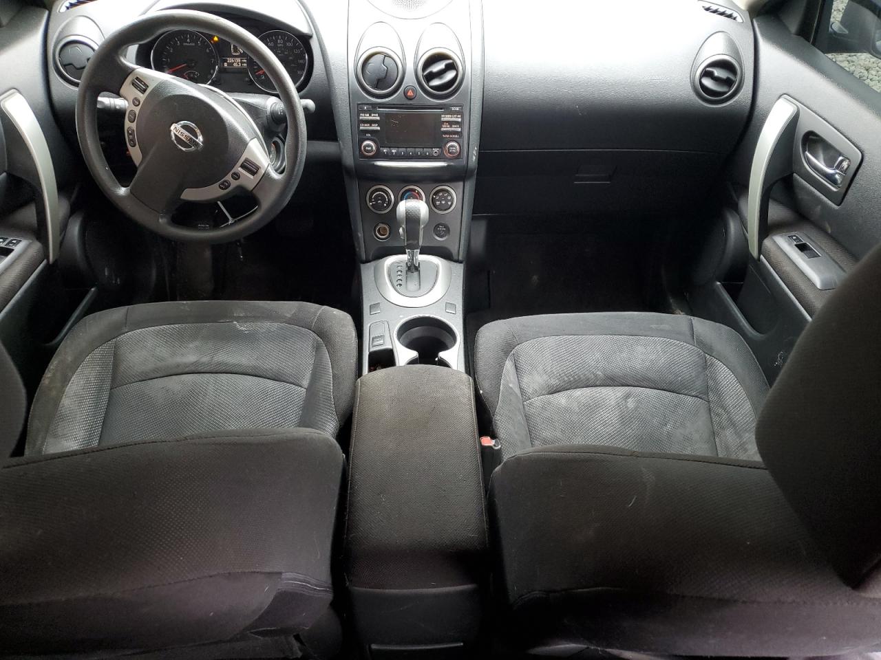 2012 Nissan Rogue - Image 8