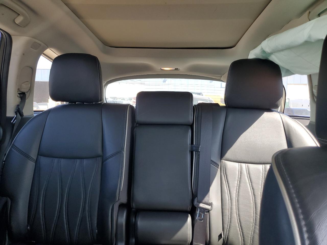 2019 Infiniti QX60 - Image 10