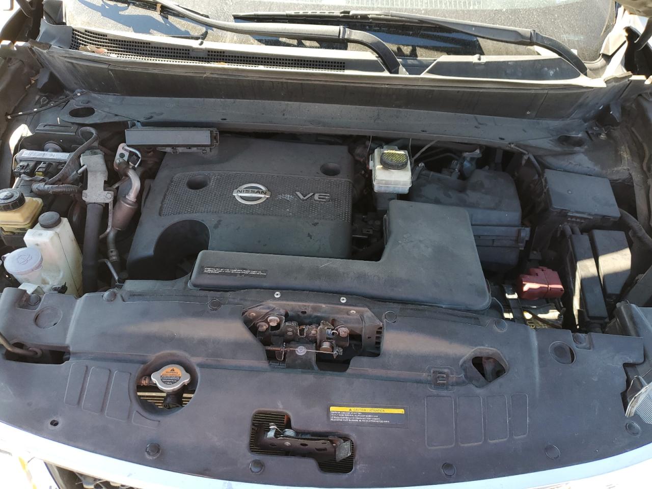 2015 Nissan Pathfinder - Image 13