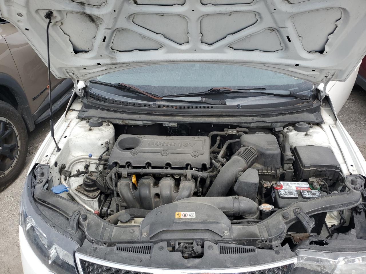 2010 Kia Forte - Image 11