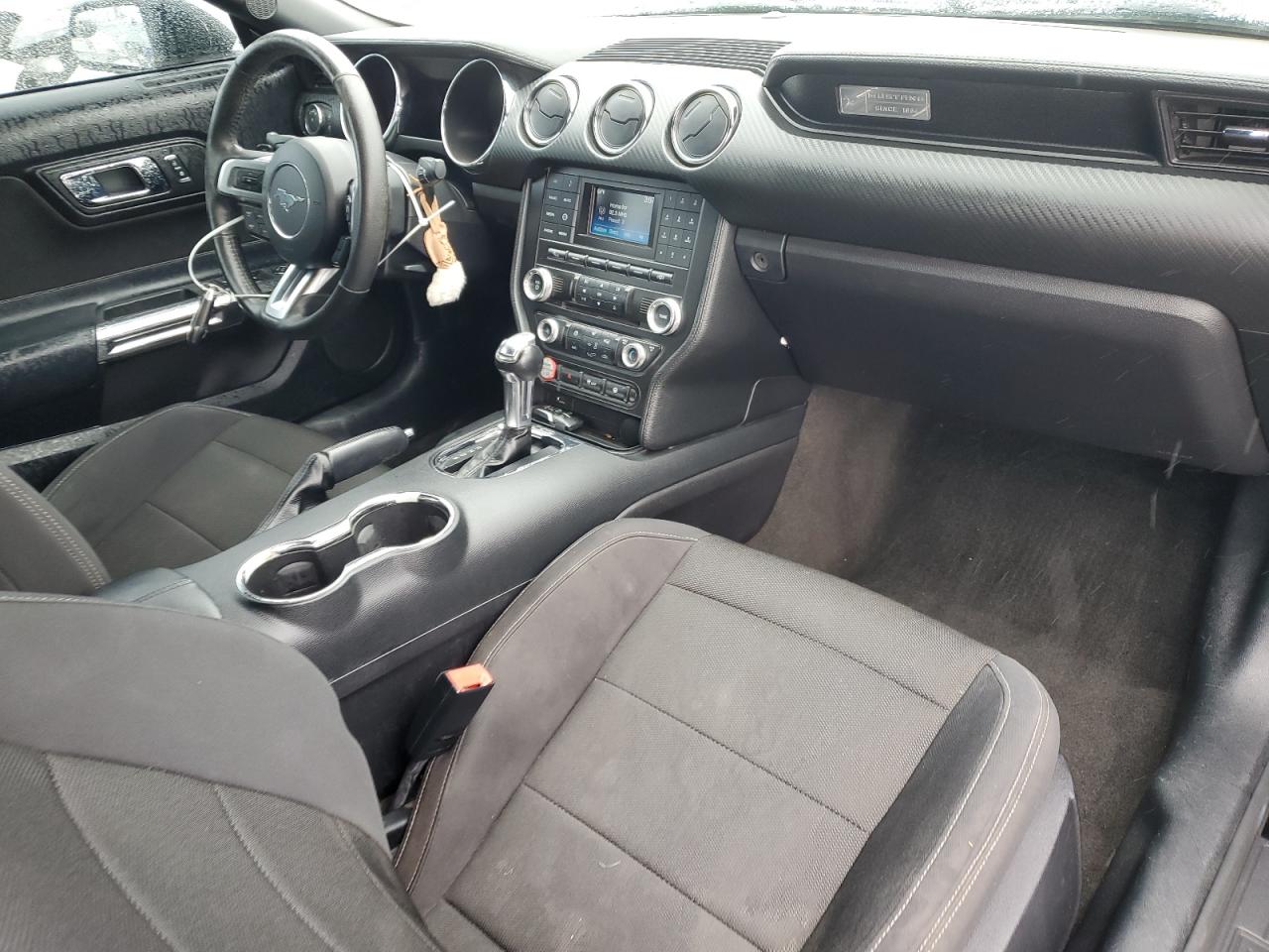 2015 Ford Mustang - Image 8