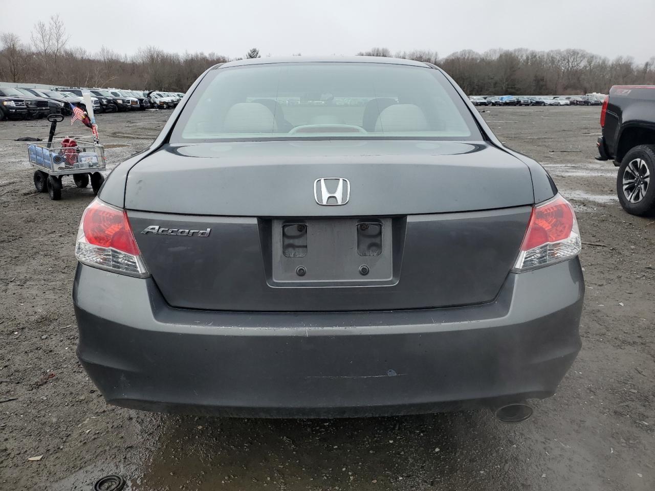 2010 Honda Accord - Image 6