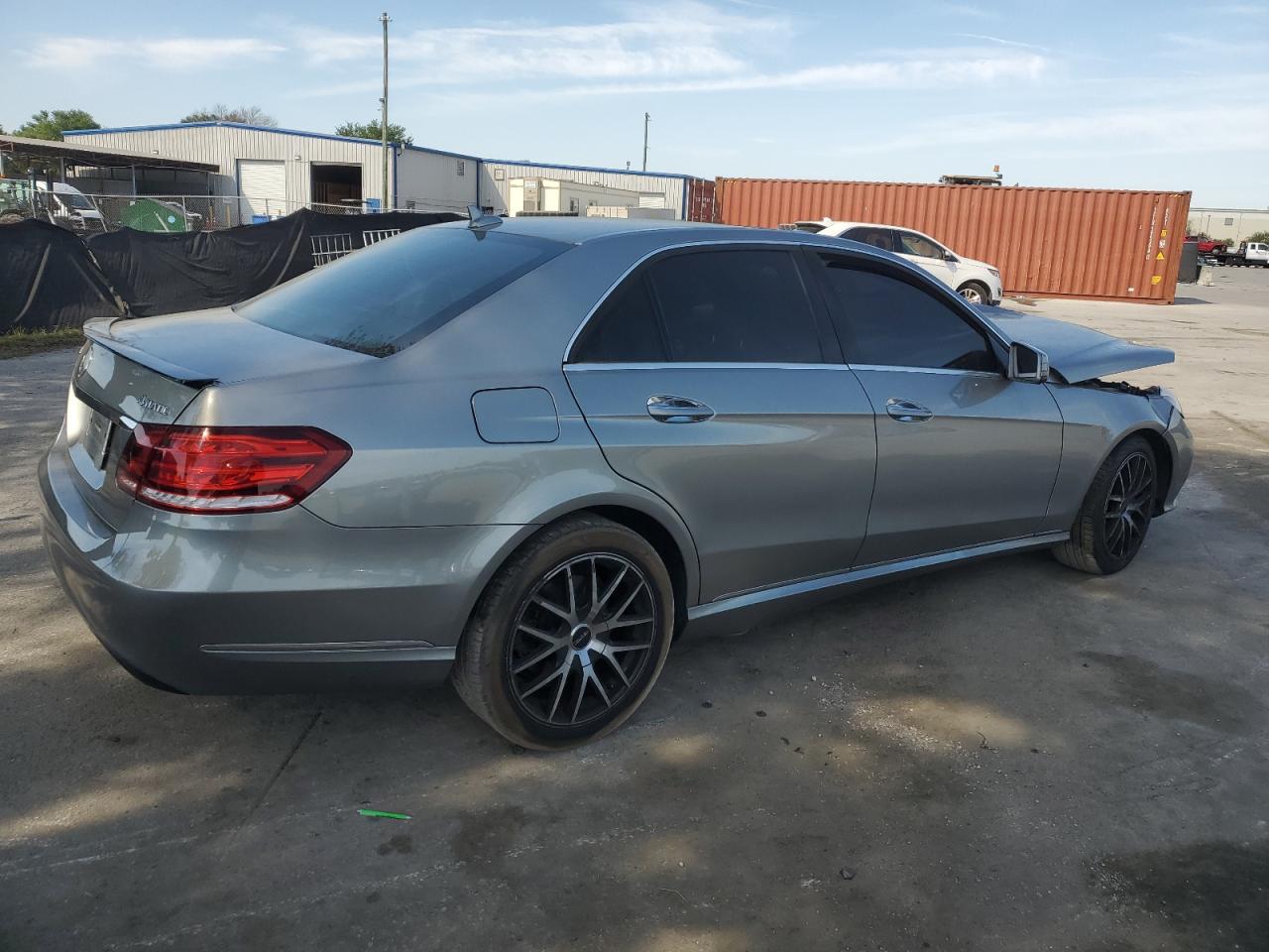 2014 Mercedes-Benz E-klasse - Image 3