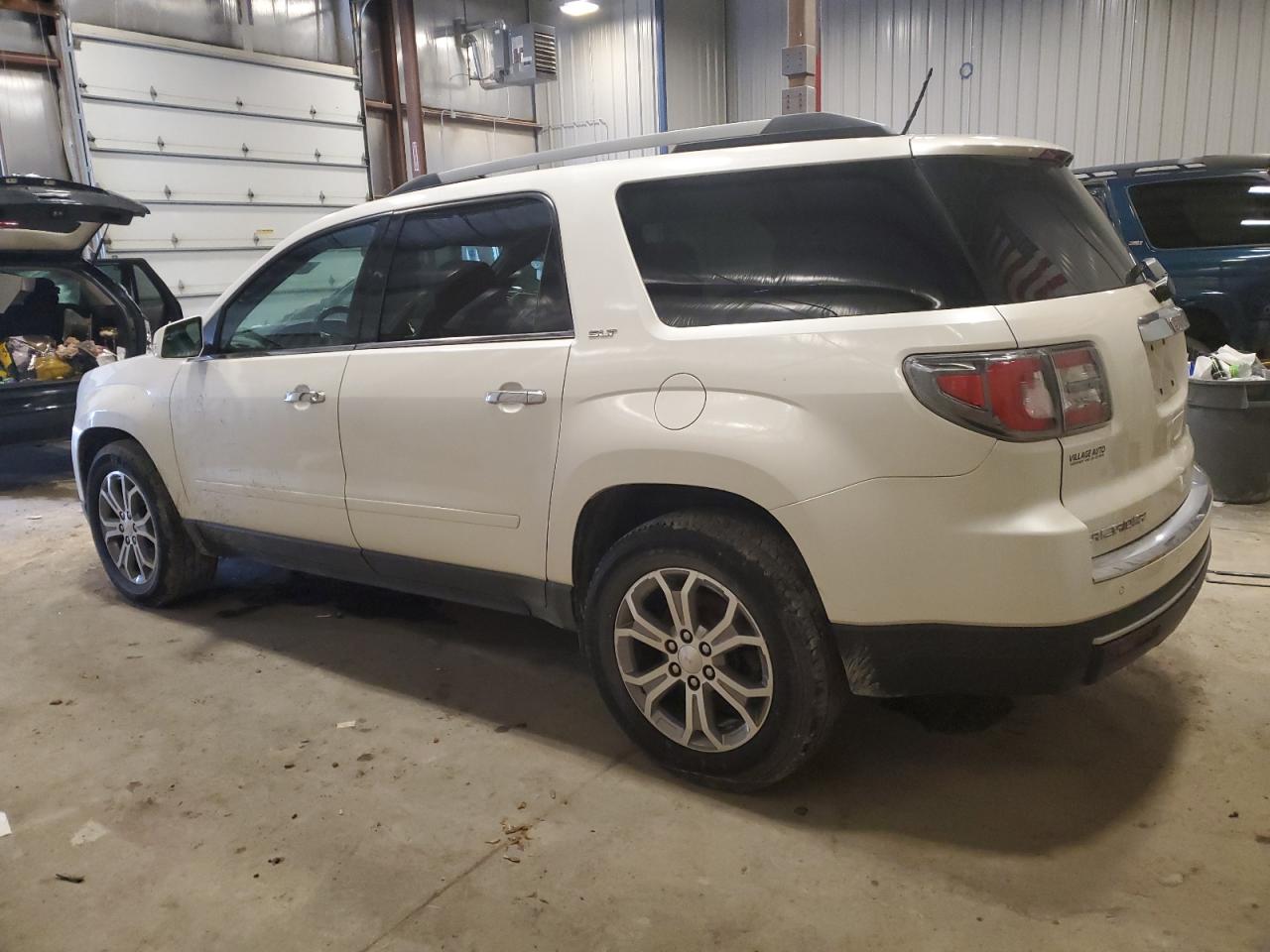 2013 GMC Acadia - Image 2