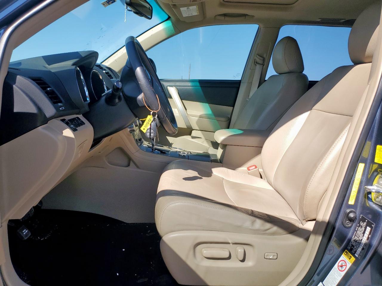 2011 Toyota Highlander - Image 7