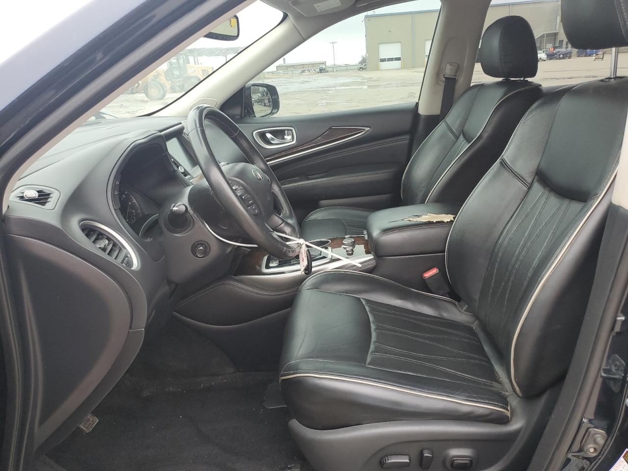 2018 Infiniti QX60 - Image 7