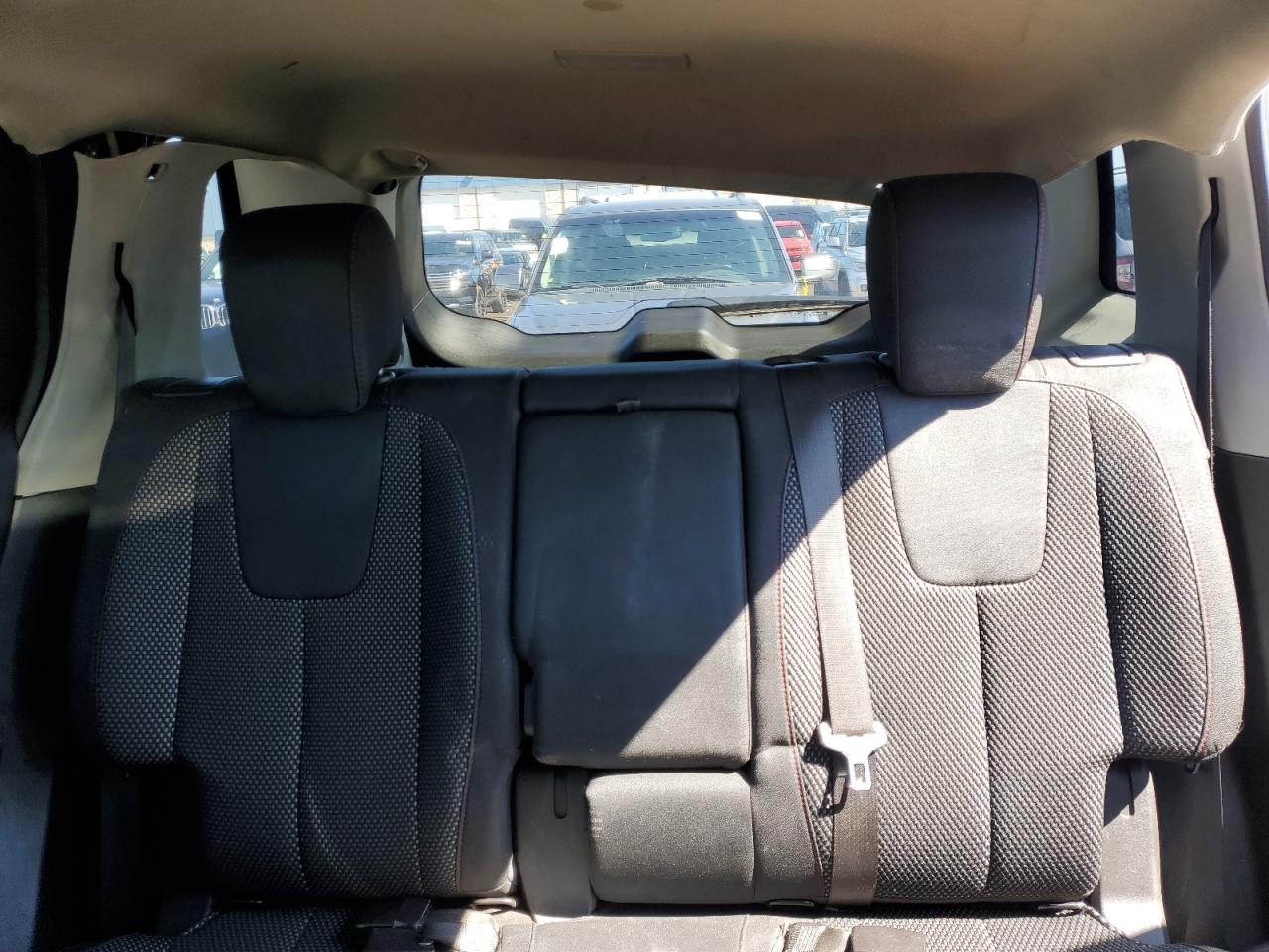 2015 GMC Terrain - Image 10