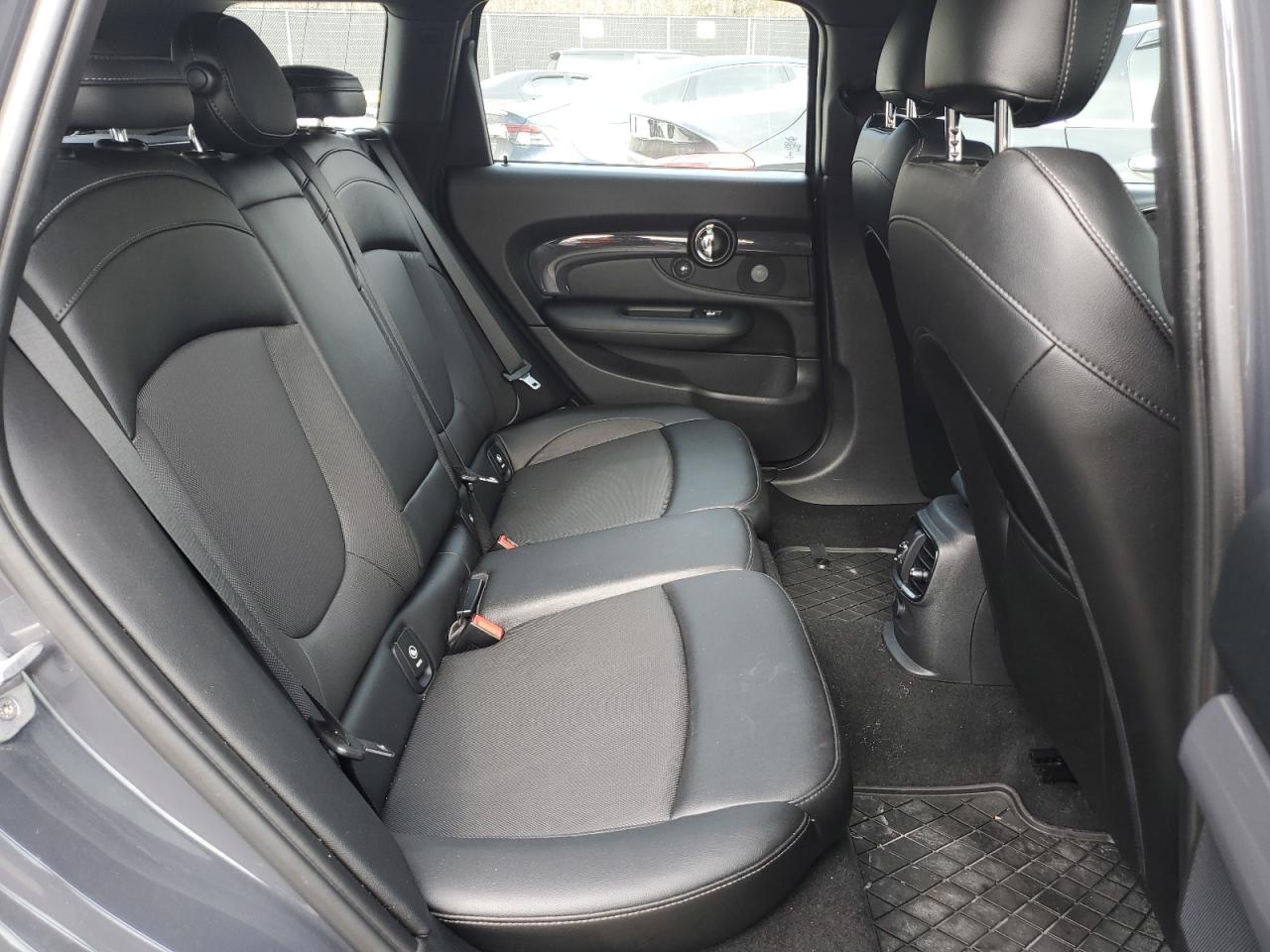 2017 MINI Cooper - Image 10