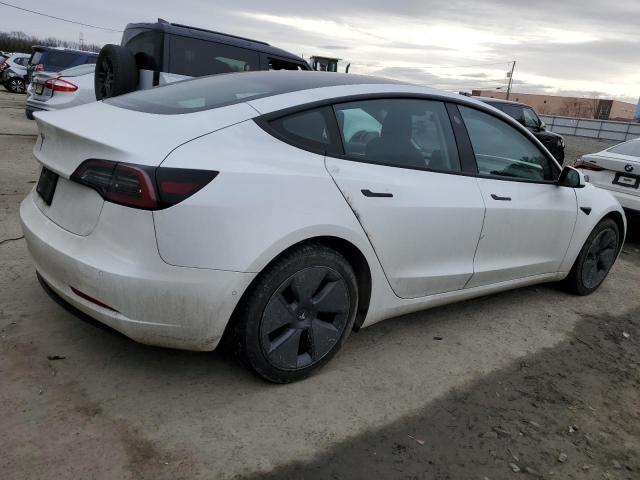  TESLA MODEL 3 2022 Biały