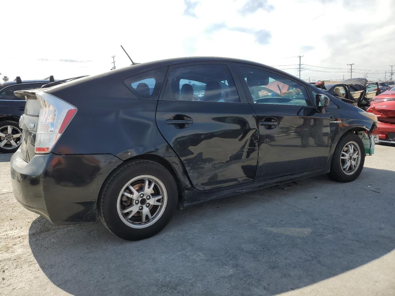 2010 Toyota Prius - Image 3