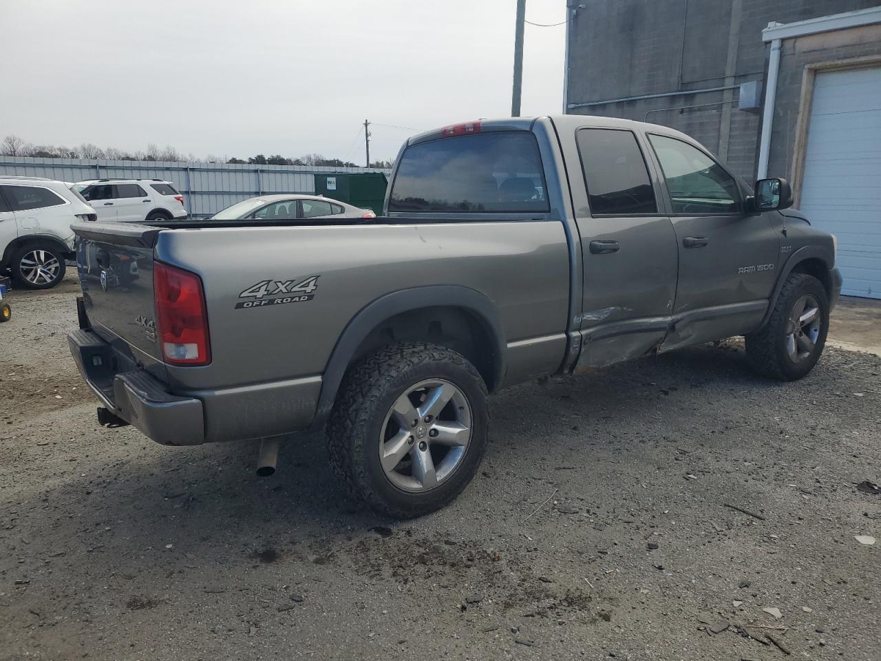 2006 Dodge RAM - Image 3
