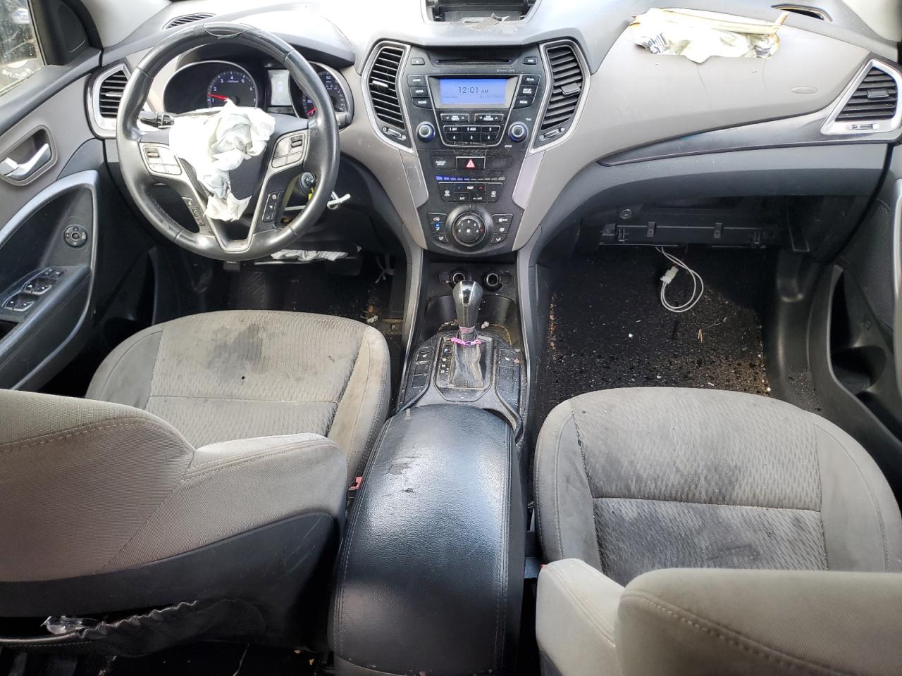2013 Hyundai Santa Fe - Image 8