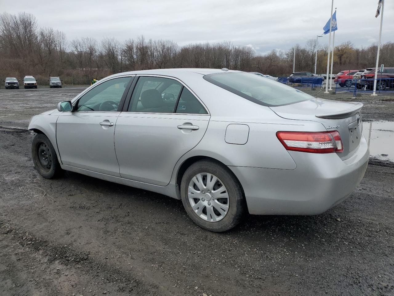 2010 Toyota Camry - Image 2