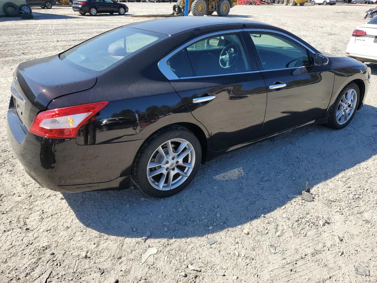 2010 Nissan Maxima - Image 3
