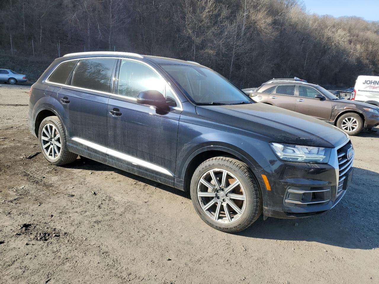 2017 Audi Q7 - Image 4