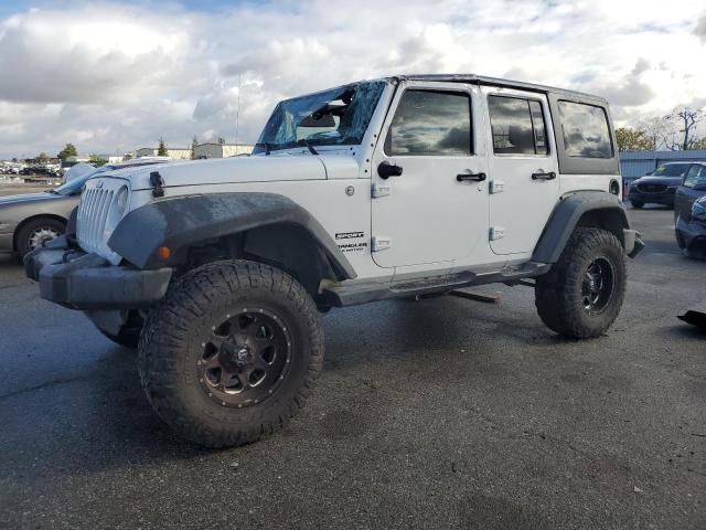 2013 Jeep Wrangler Unlimited Sport na sprzedaż w Bakersfield, CA - Rollover