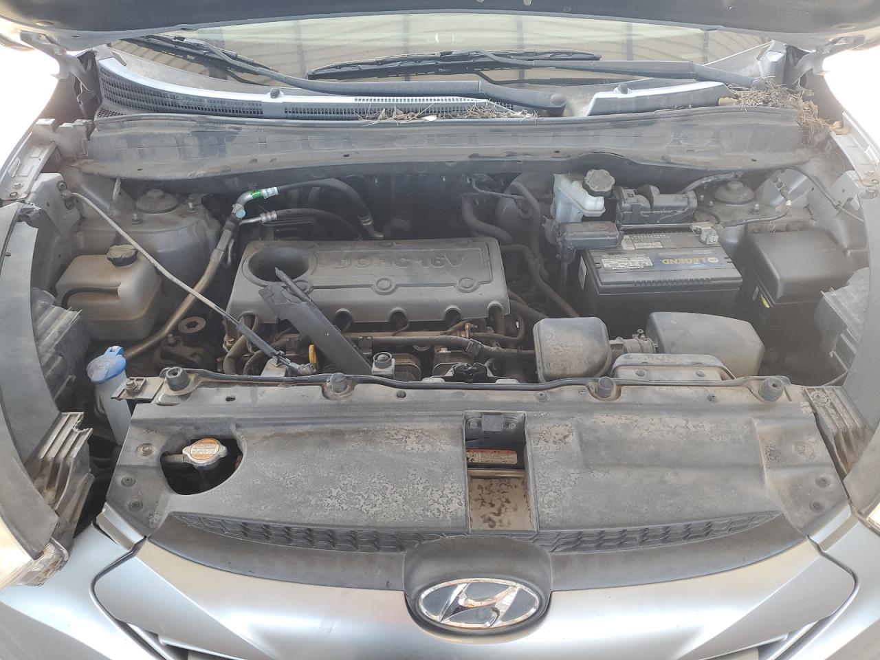 2012 Hyundai Tucson - Image 11