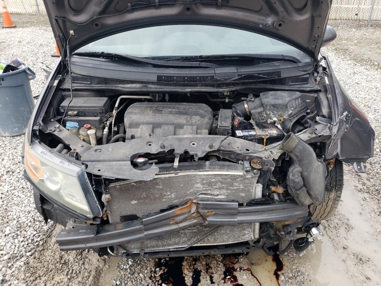 2014 Honda Odyssey - Image 12