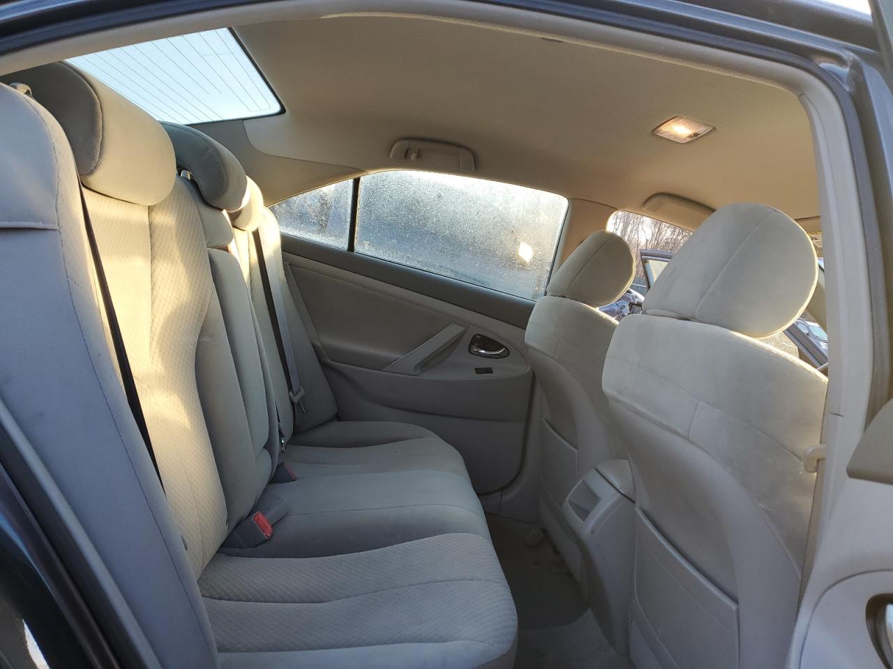 2007 Toyota Camry - Image 10