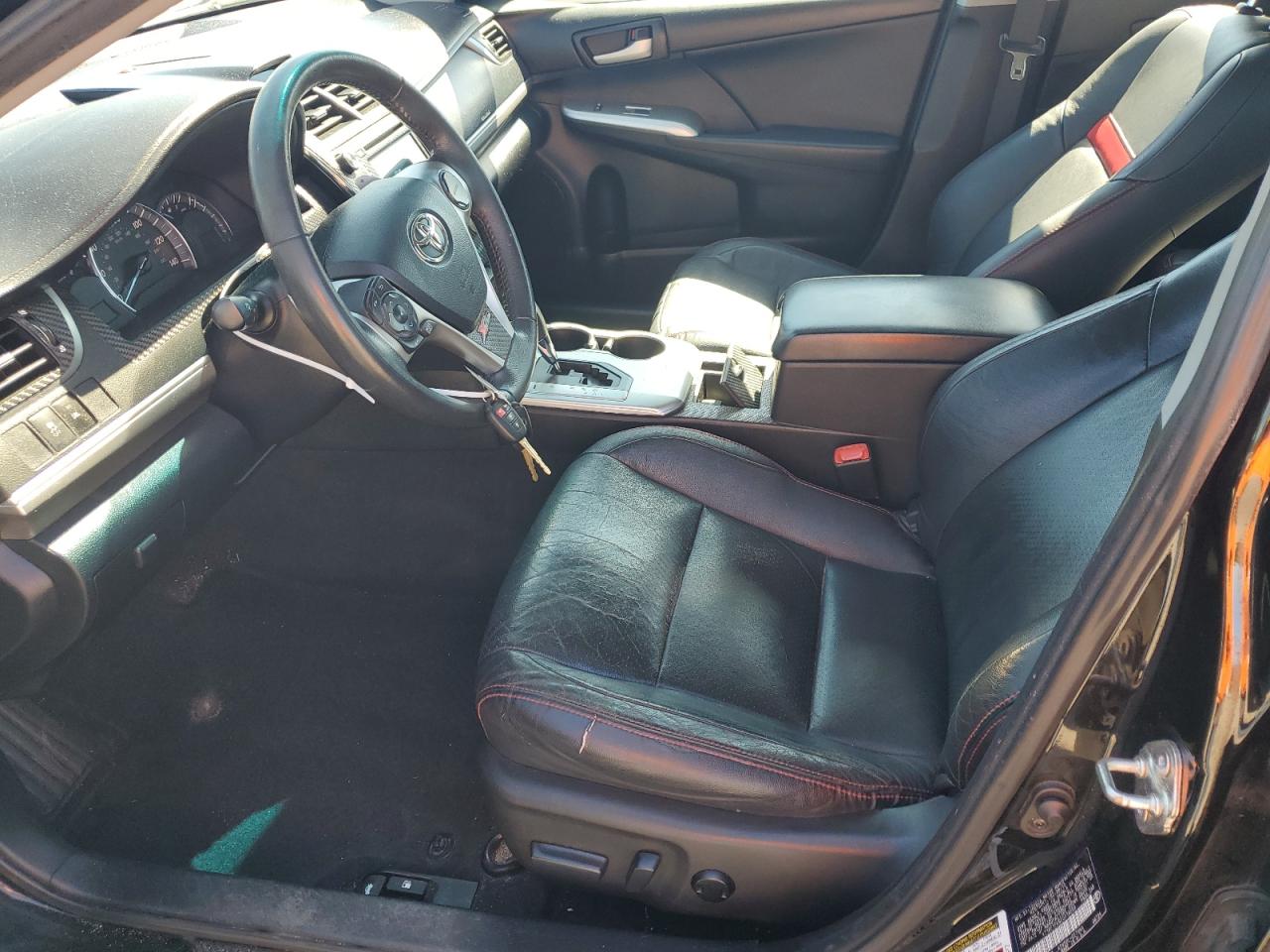 2014 Toyota Camry - Image 7