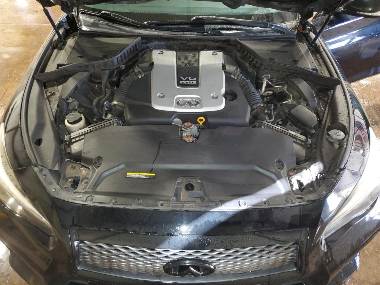 2014 Infiniti Q50 - Image 11