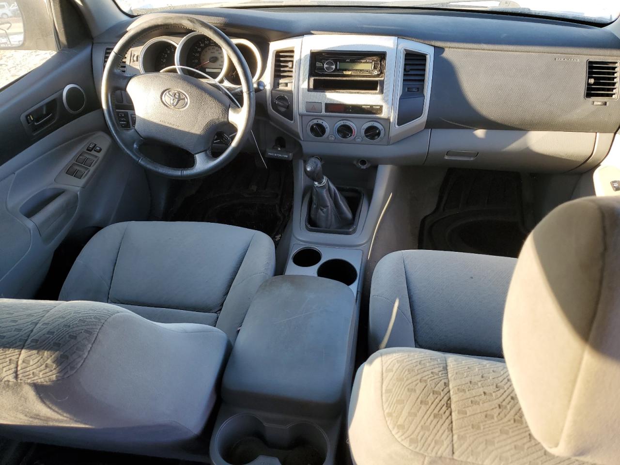 2006 Toyota Tacoma - Image 8