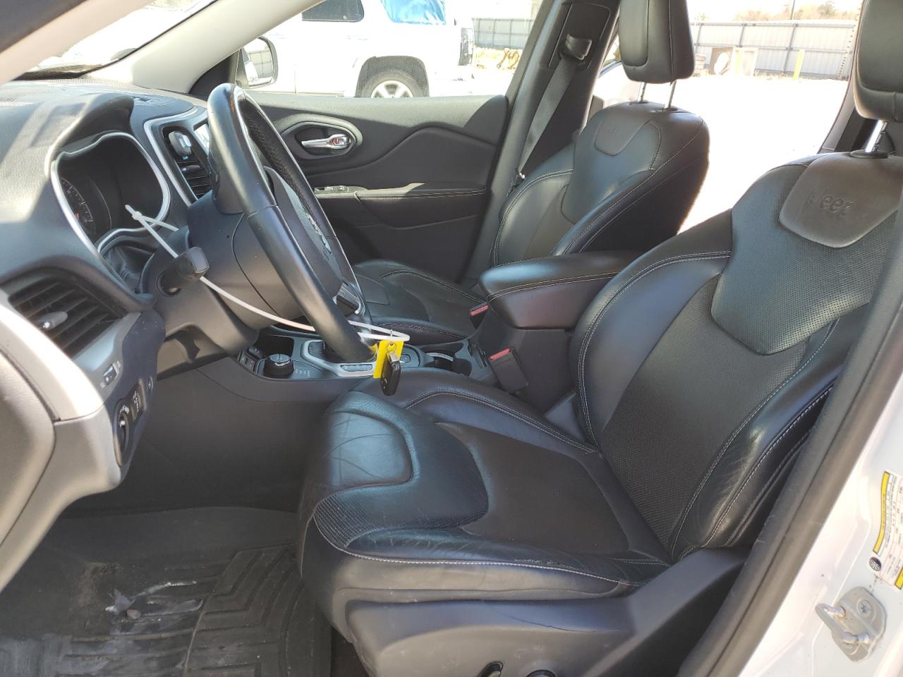2014 Jeep Grand Cherokee - Image 7
