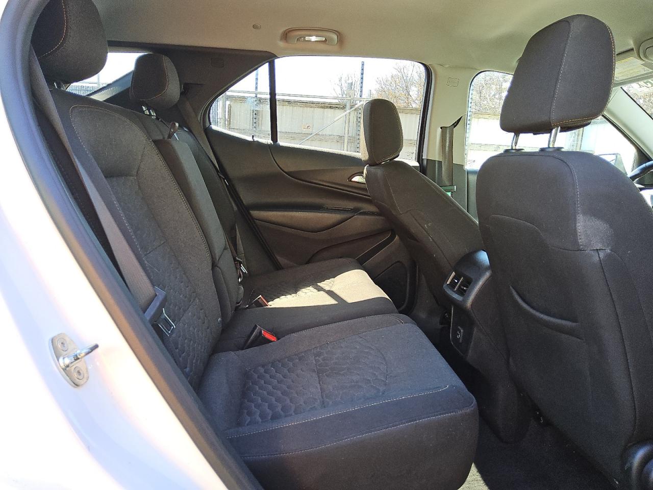 2021 Chevrolet Equinox - Image 11