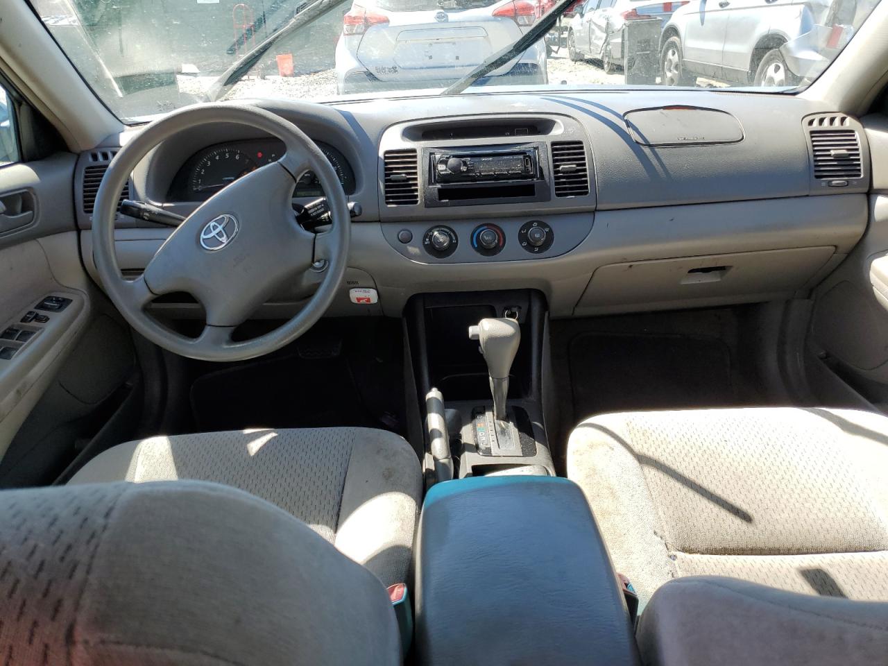 2004 Toyota Camry - Image 8