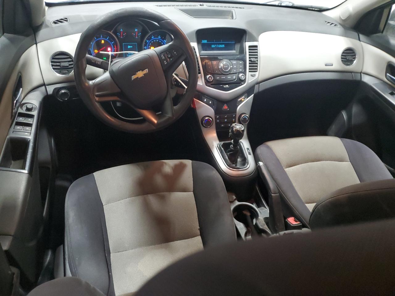 2014 Chevrolet Cruze - Image 8