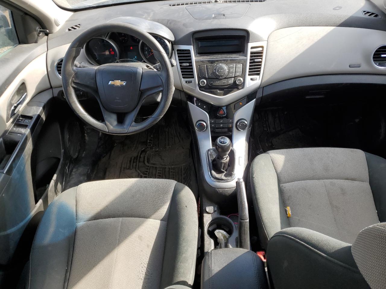 2011 Chevrolet Cruze - Image 8