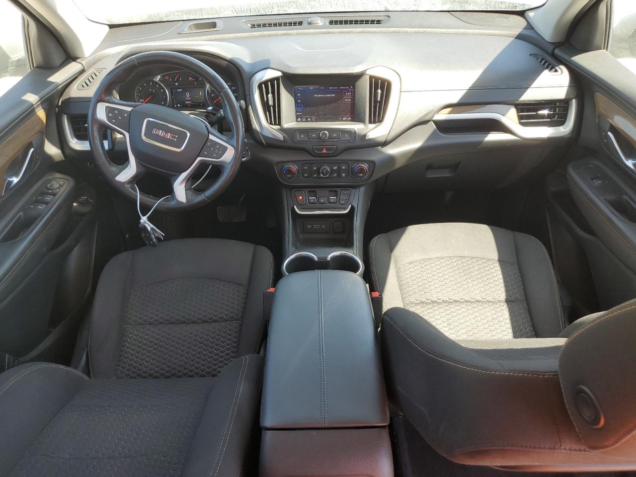 2020 GMC Terrain - Image 8