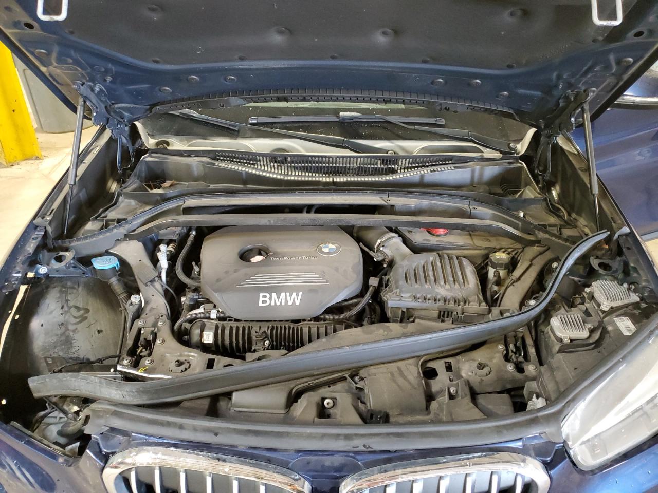 2017 BMW X1 - Image 12