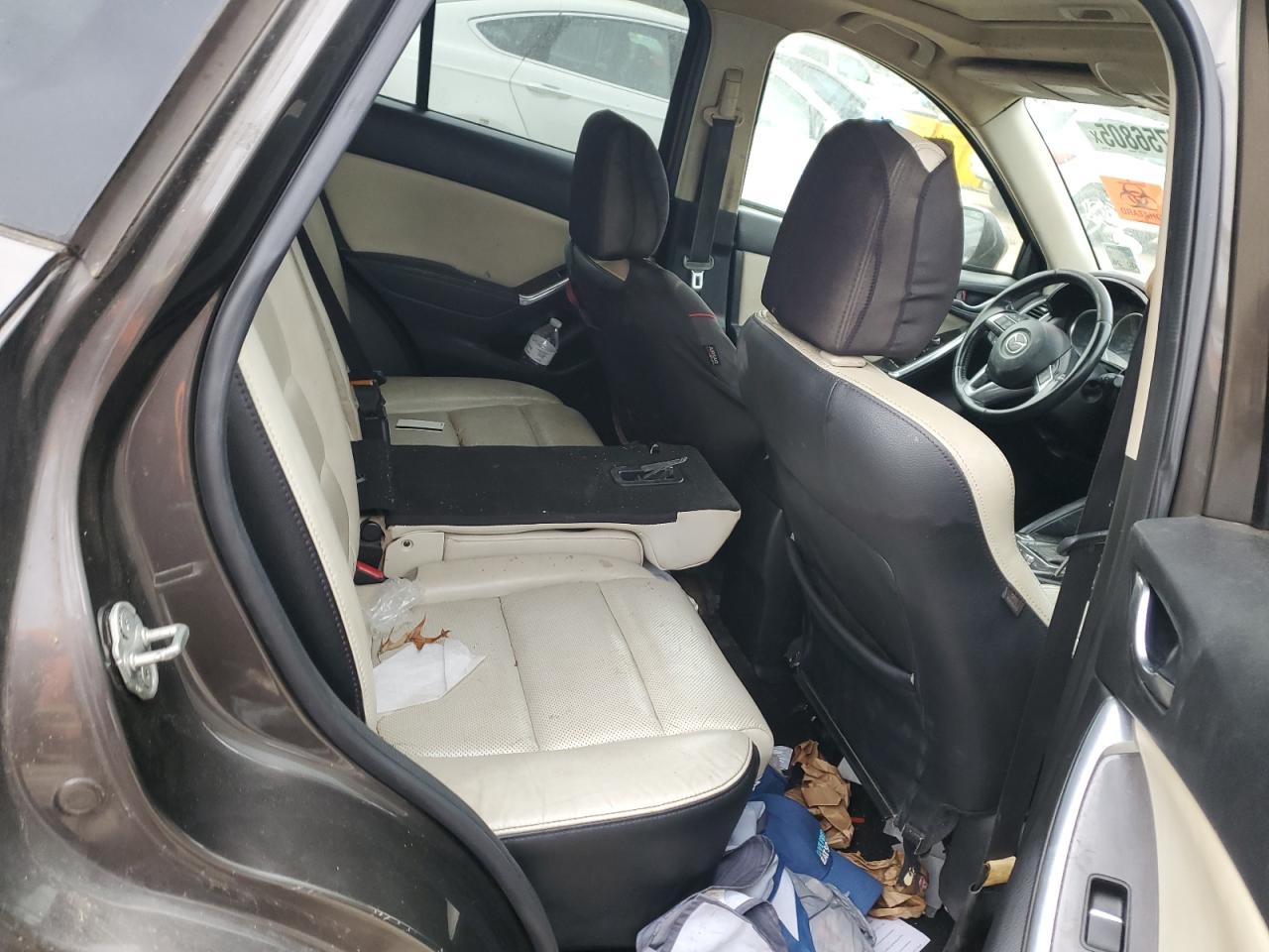 2016 Mazda CX-5 - Image 11