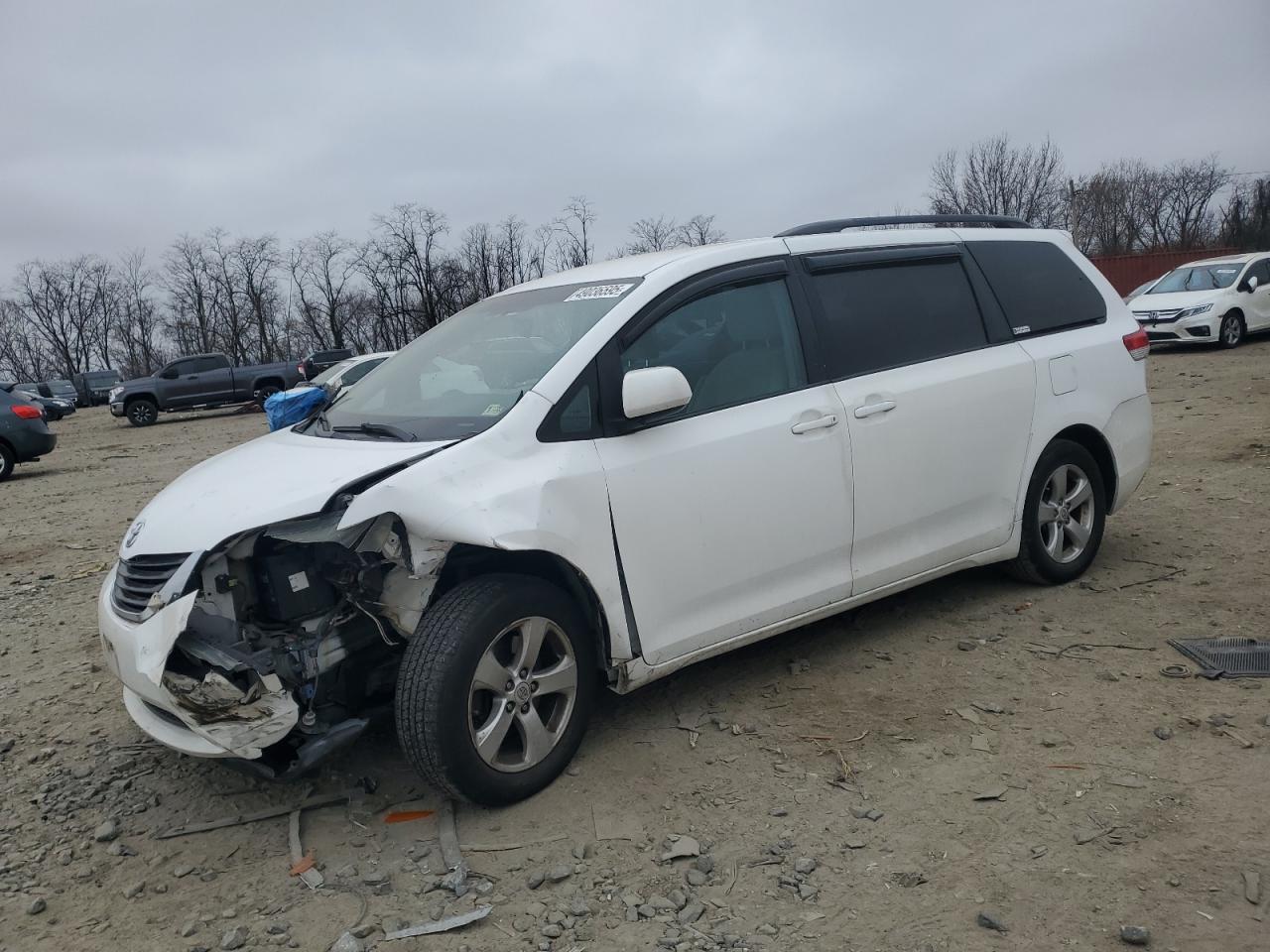 2011 Toyota Sienna - Image 1
