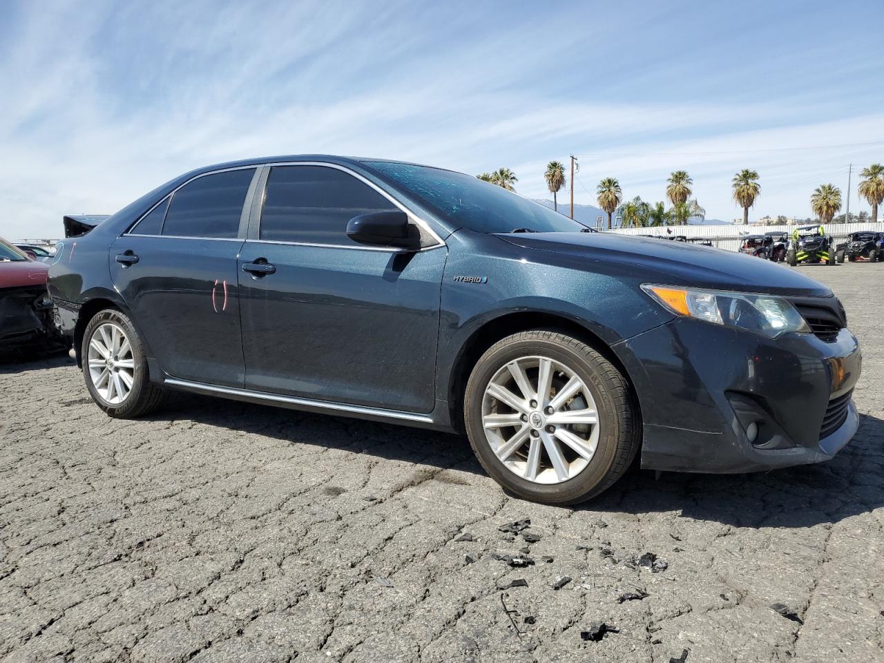 2012 Toyota Camry - Image 4