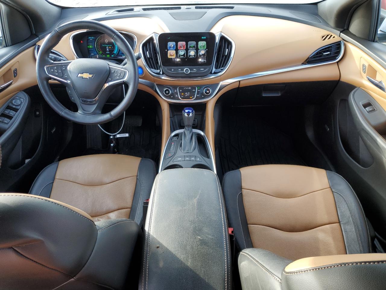 2017 Chevrolet Volt - Image 8