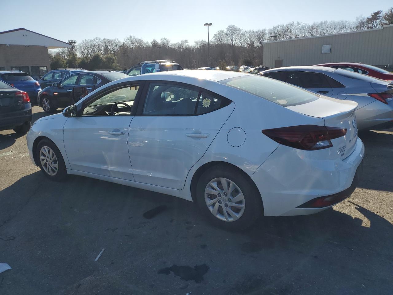 2019 Hyundai Elantra - Image 2