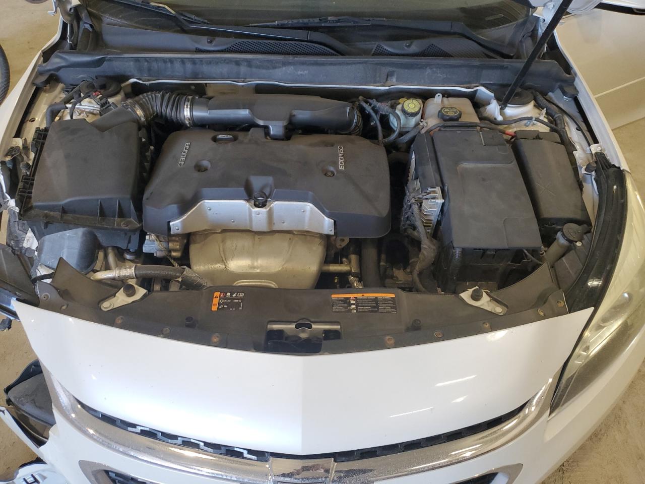 2015 Chevrolet Malibu - Image 11
