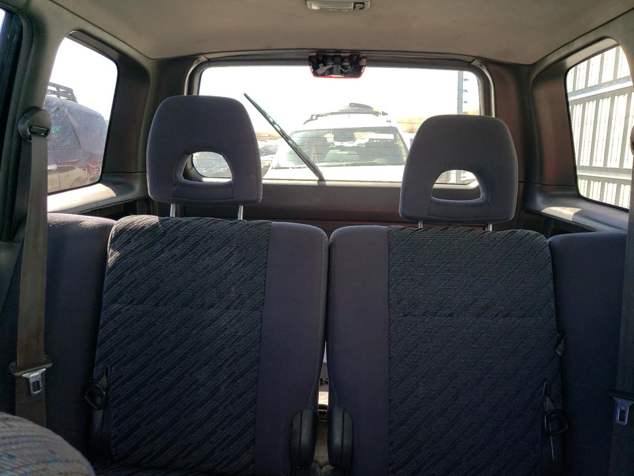 2000 Toyota RAV 4 - Image 10